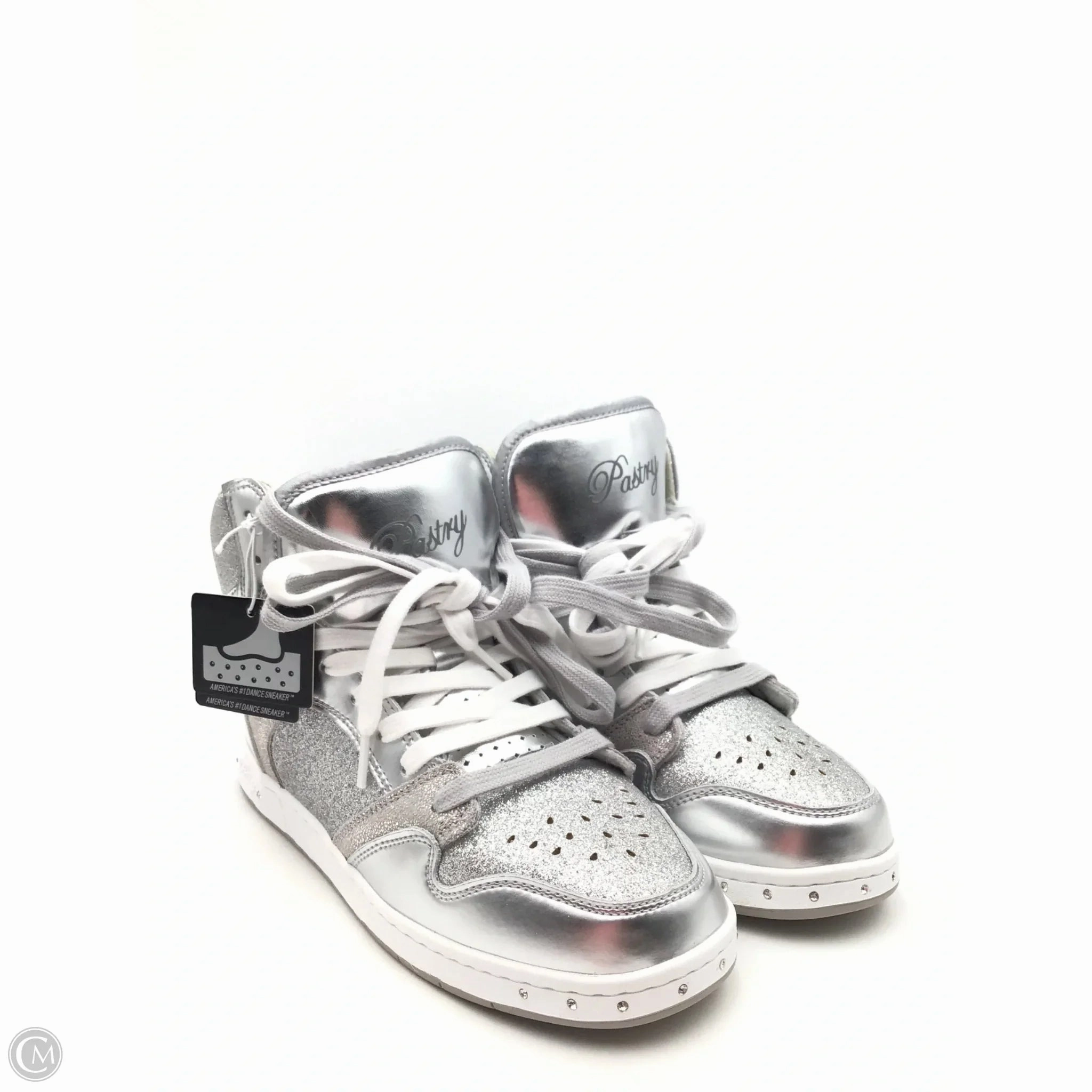 Shoes Sneakers By Clothes Mentor In Silver & White, Size: 7.5 Unidirectional Airflow Vents Stable Move