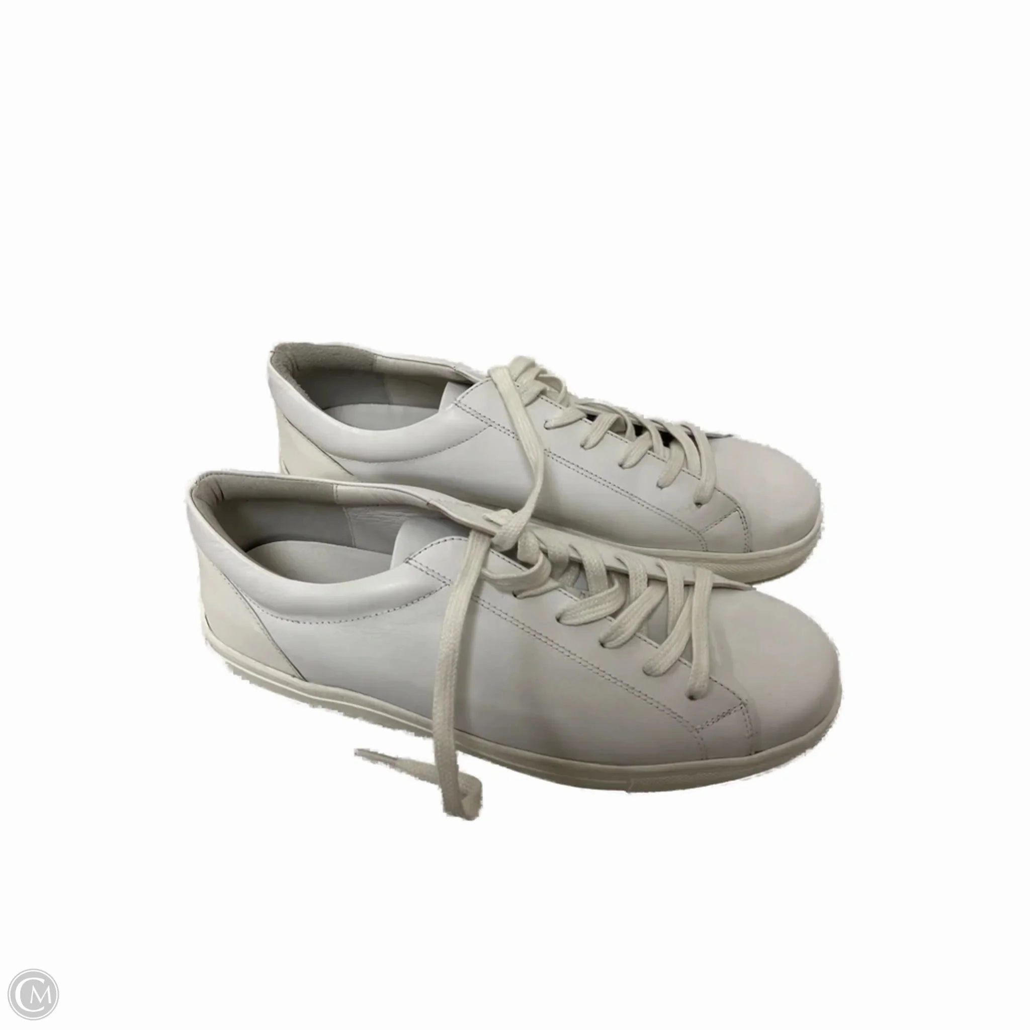 Shoes Sneakers By Clothes Mentor In White, Size: 11 Soft outsole EnergyReturn