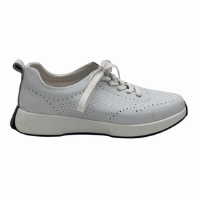 Modern Outfit Shoes Sneakers By Clothes Mentor In White, Size:11