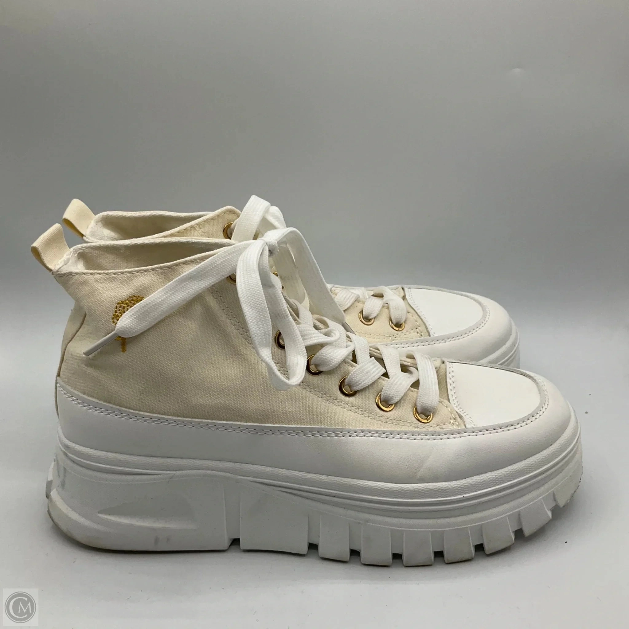 Shoes Sneakers By Clothes Mentor In White, Size: 8 Flexible Zones