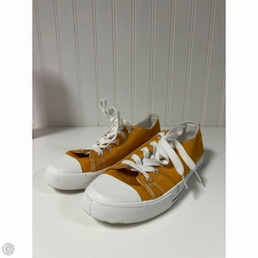 Fashion-Forward Shoes Sneakers By Clothes Mentor In Yellow, Size: 7