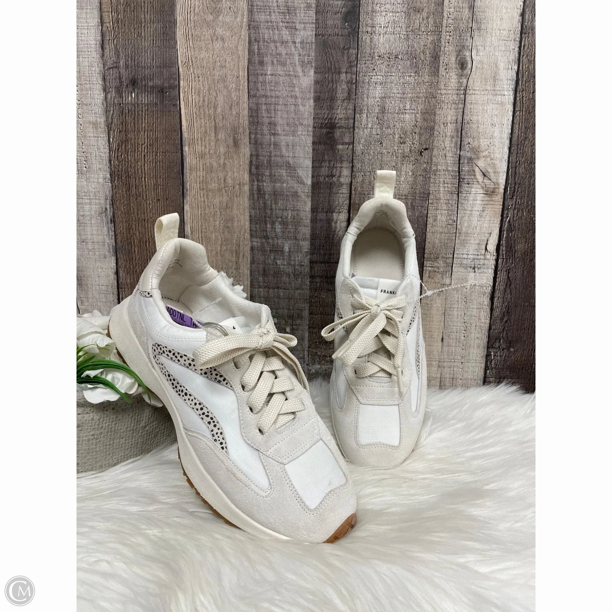 Shoes Sneakers By Cme In Cream, Size: 8 Lace Secure
