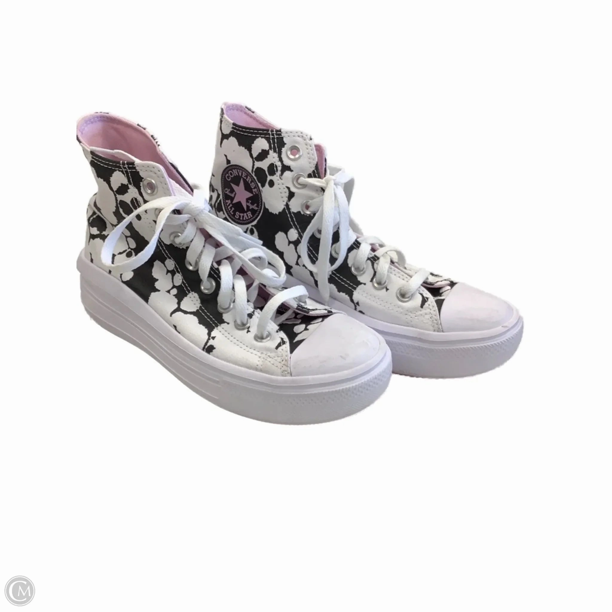 Shoes Sneakers By Converse In Black & White, Size: 8.5 Memory foam insole Compact Form