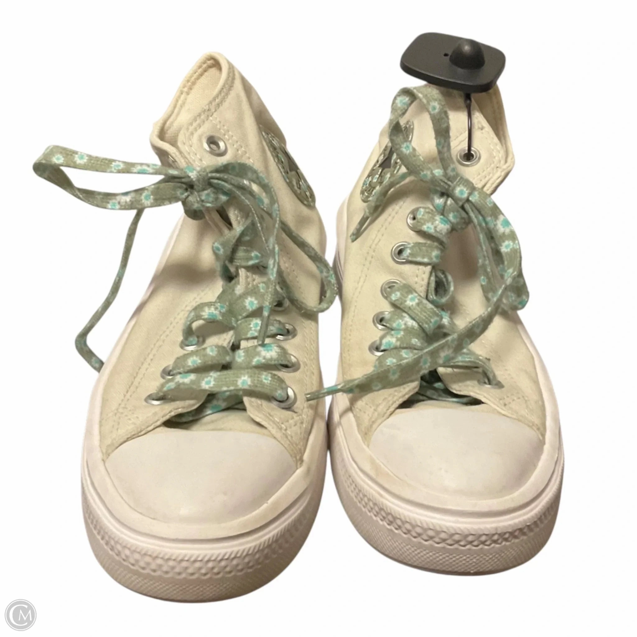 Shoes Sneakers By Converse In Green & Tan, Size: 7.5 Daily Basics