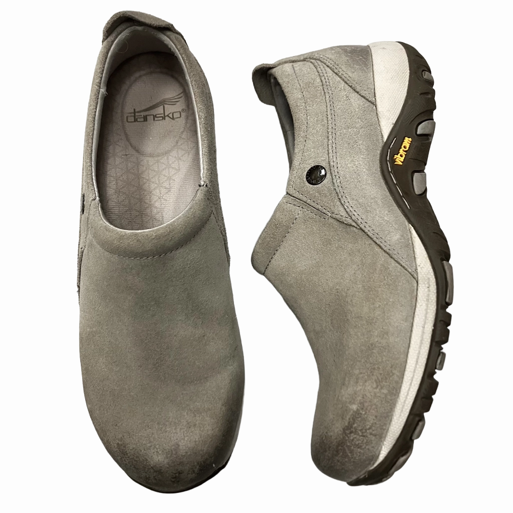 Core training Shoes Sneakers By Dansko  Size: 8.5