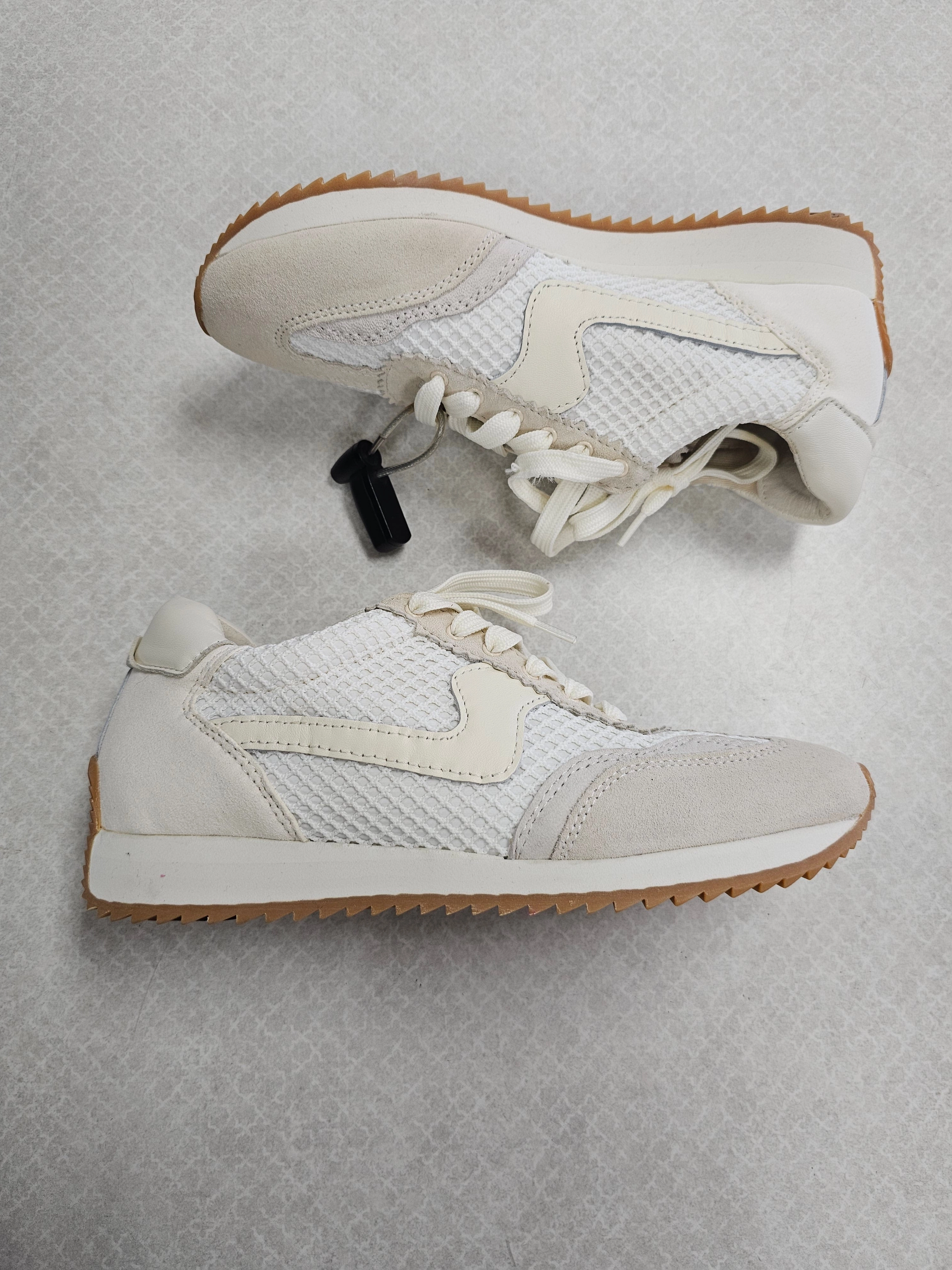 Shoes Sneakers By Dolce Vita In Cream, Size:7 Multi Surface