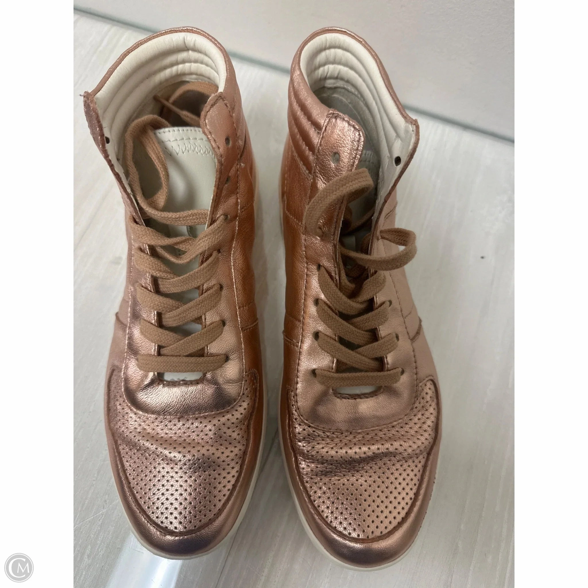 Shoes Sneakers By Dolce Vita In Rose Gold, Size: 7 Multi   Tread