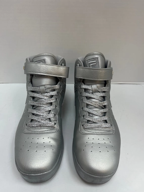 athletic chic Odor Resistant Fabric Shoes Sneakers By Fila  Size: 10