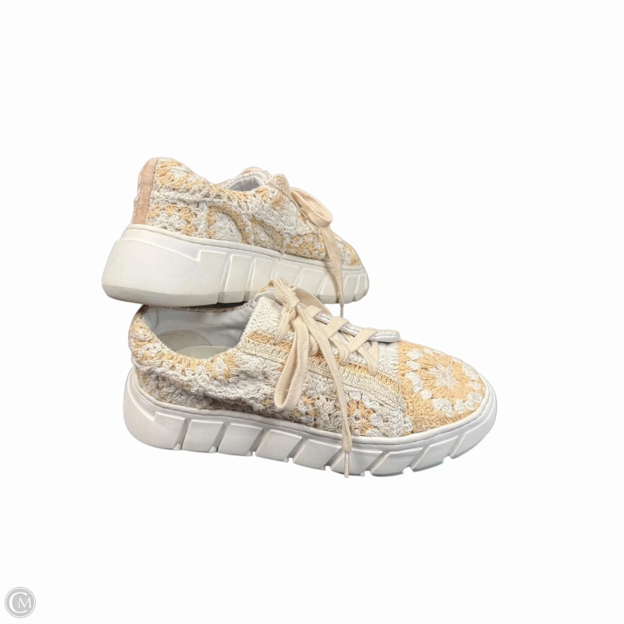 Impact Dispersing Knit Upper Material Shoes Sneakers By Free People In Cream, Size: 9