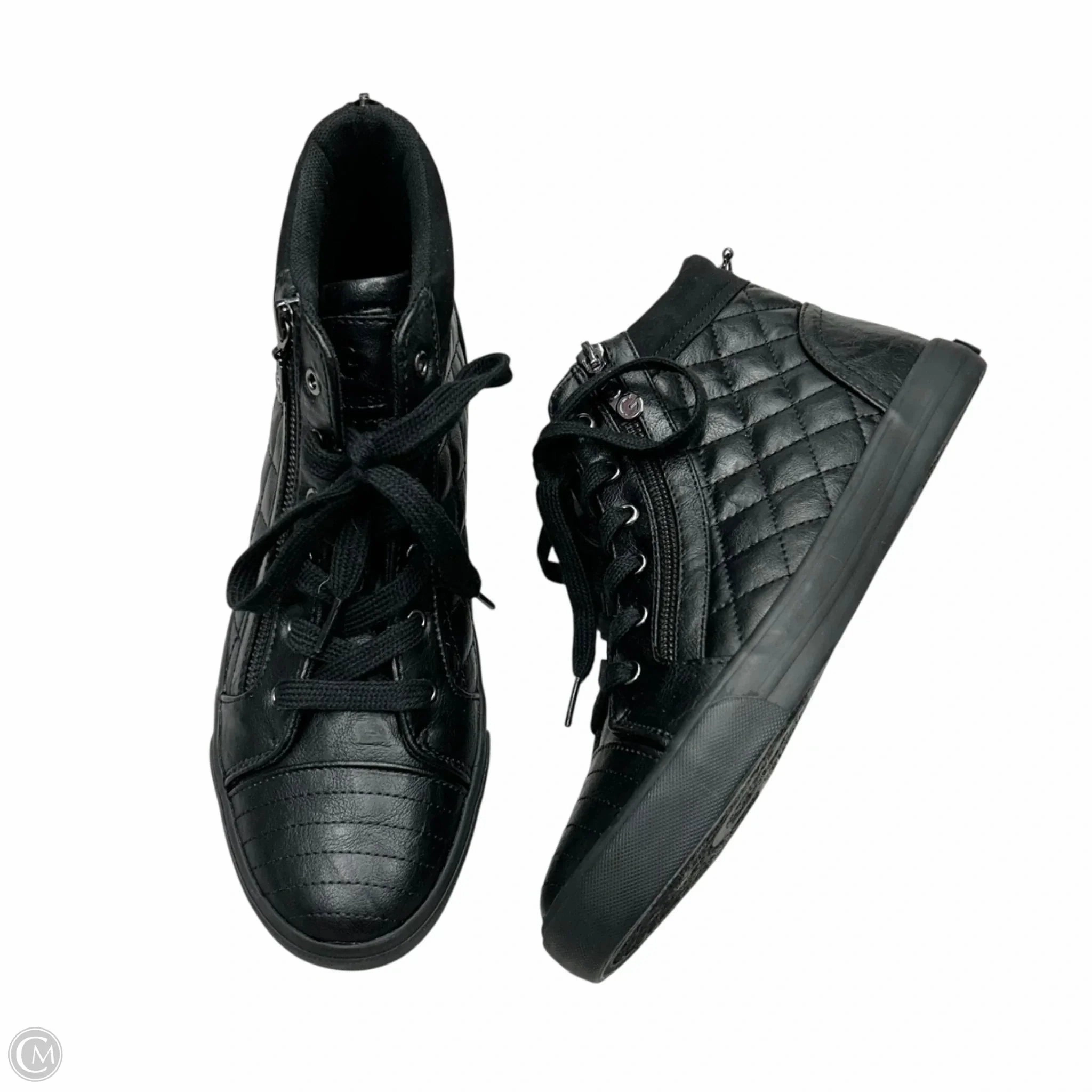 Pace Maker Shoes Sneakers By Guess In Black, Size: 10