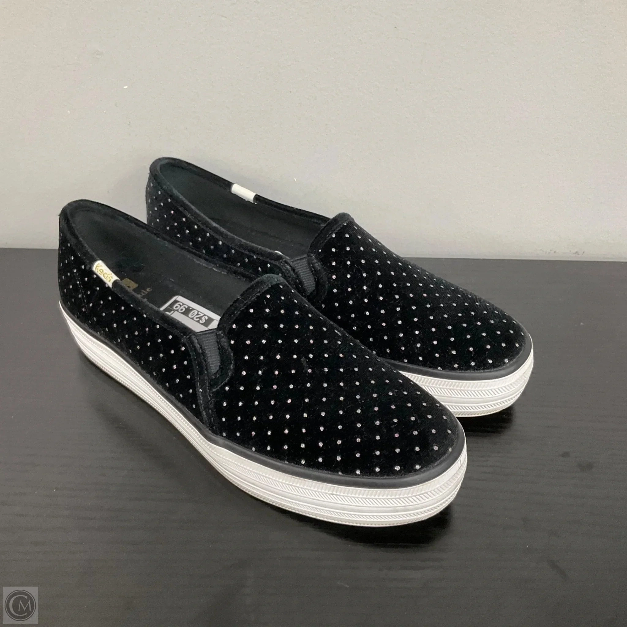 Shoes Sneakers By Keds In Black, Size: 9 Urban Resilient Sole