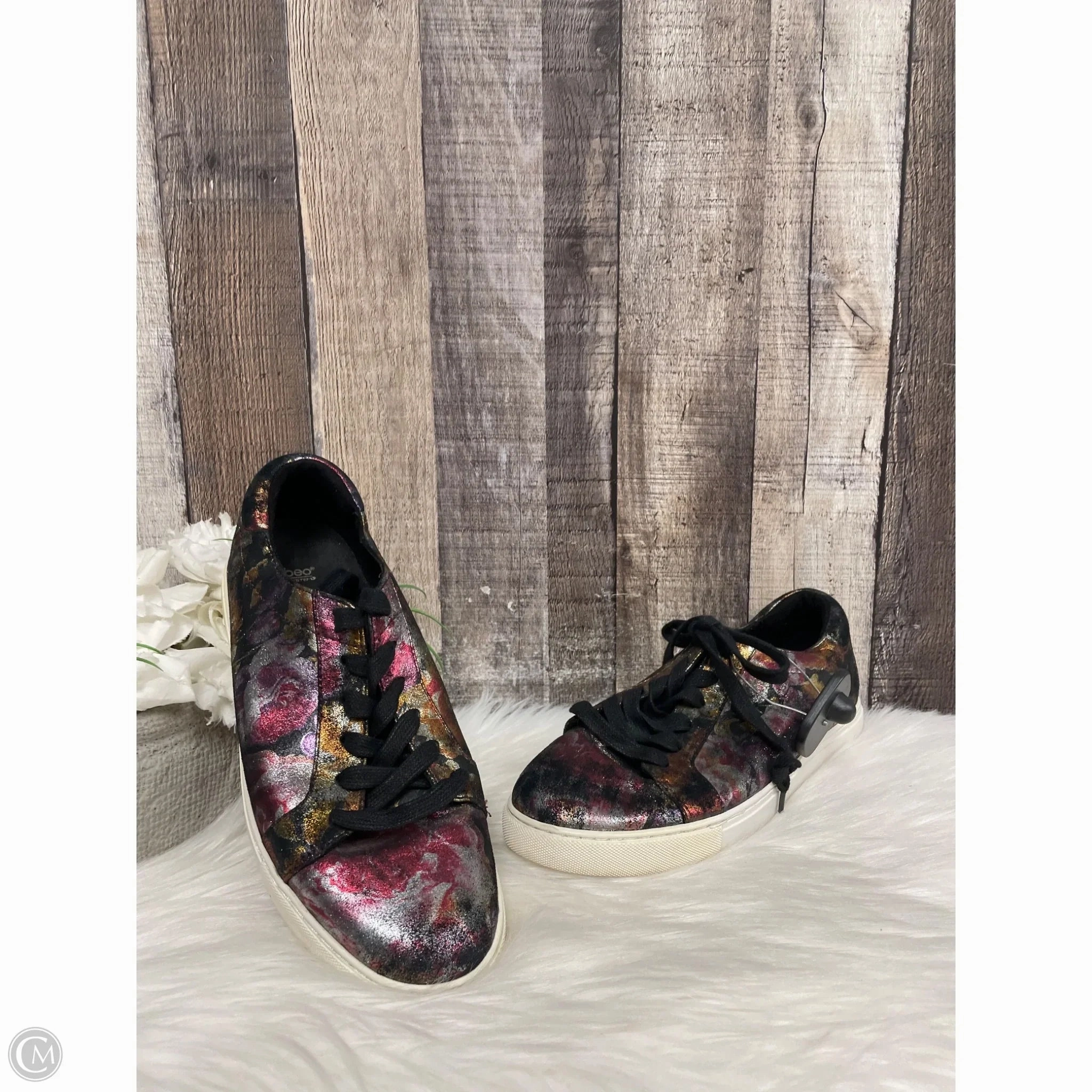 Shoes Sneakers By Kenneth Cole In Multi-colored, Size: 7.5 Quick piece Low Effort
