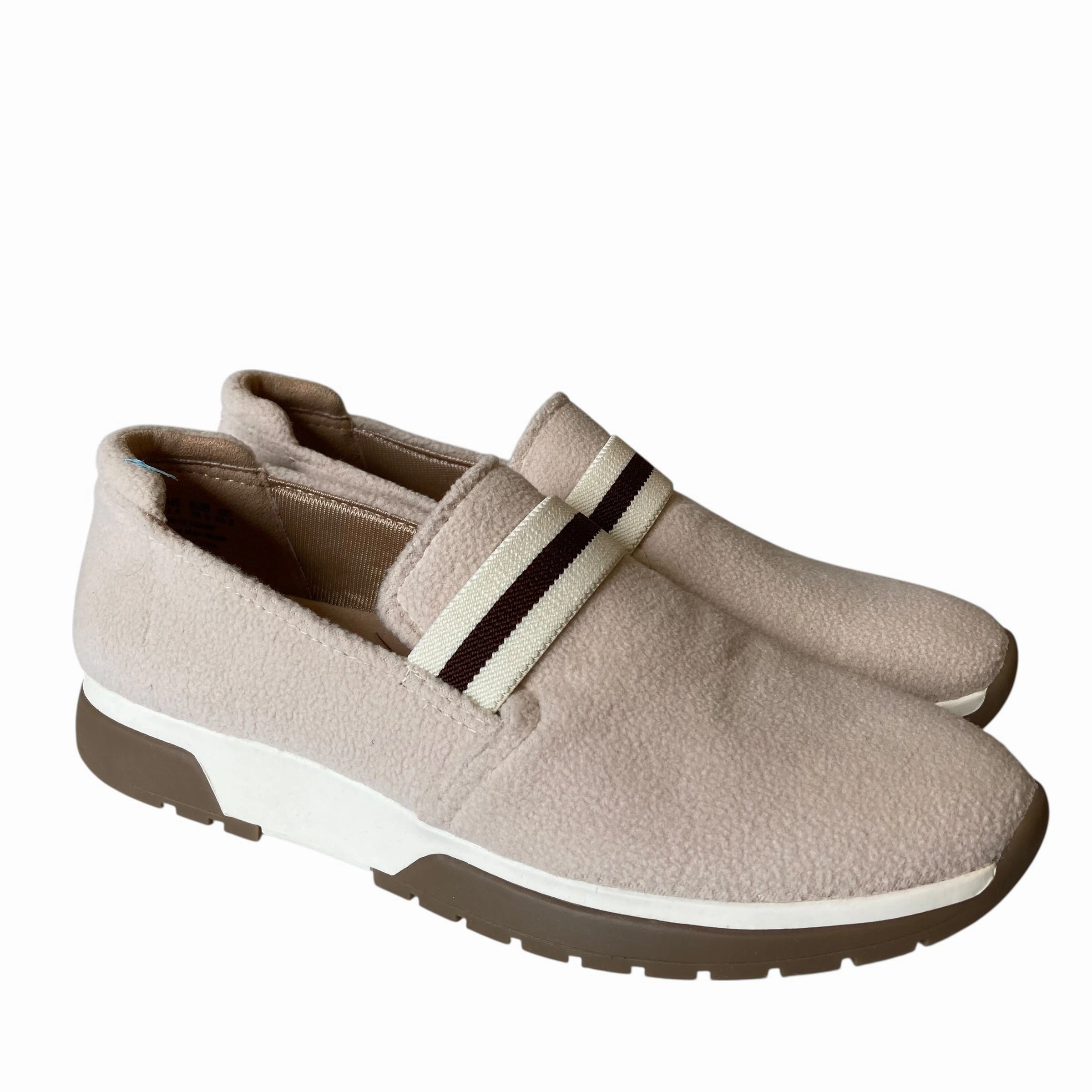 Shoes Sneakers By Life Stride In Beige, Size:8.5 Shock absorption system Travel Ready