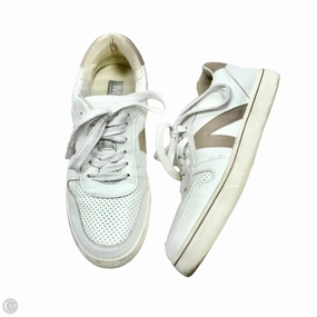 Traction lugs Slim wear Shoes Sneakers By Mia In White, Size: 8