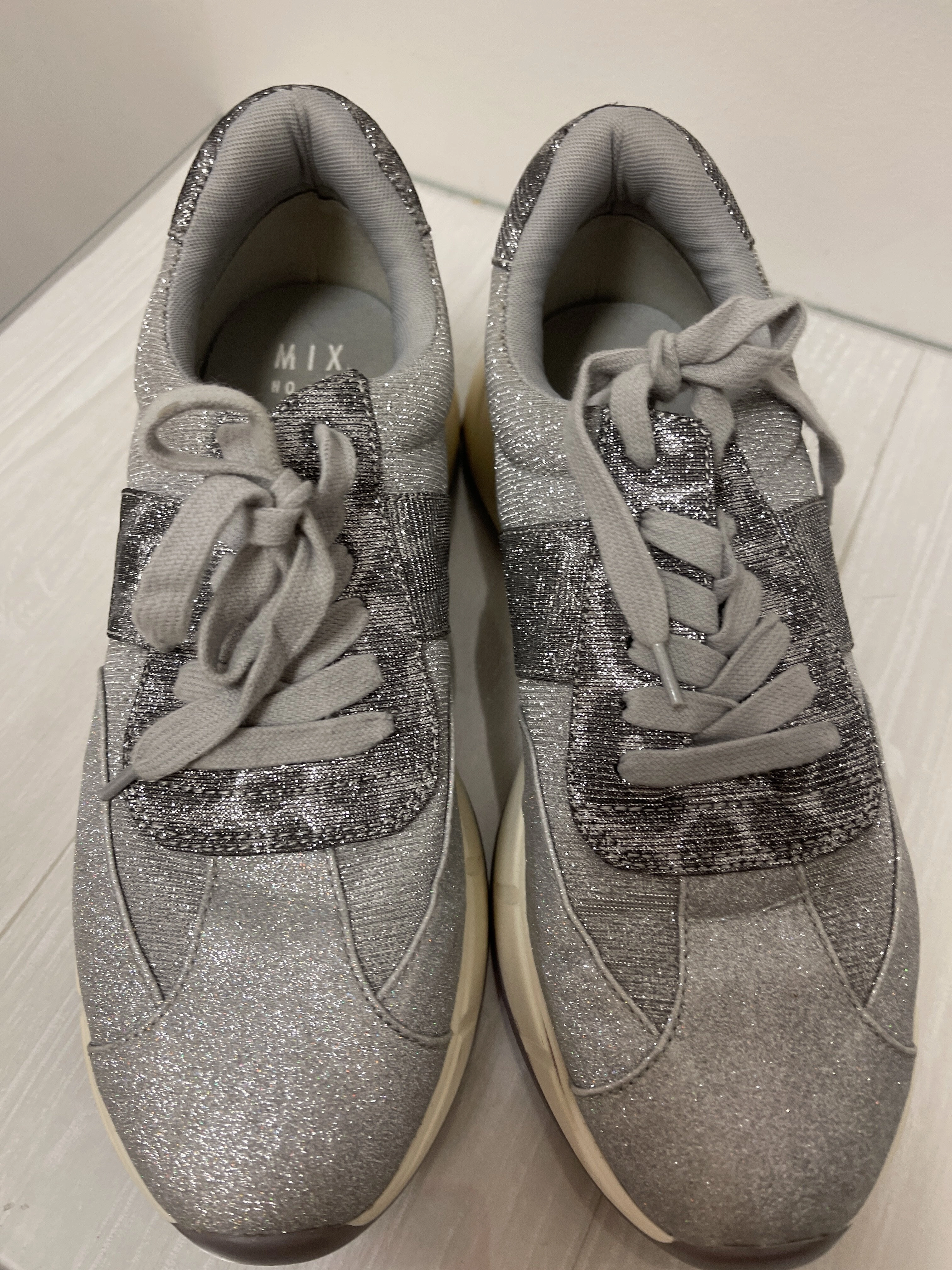 LaceUp Shoes Sneakers By Mix No 6  Size: 10