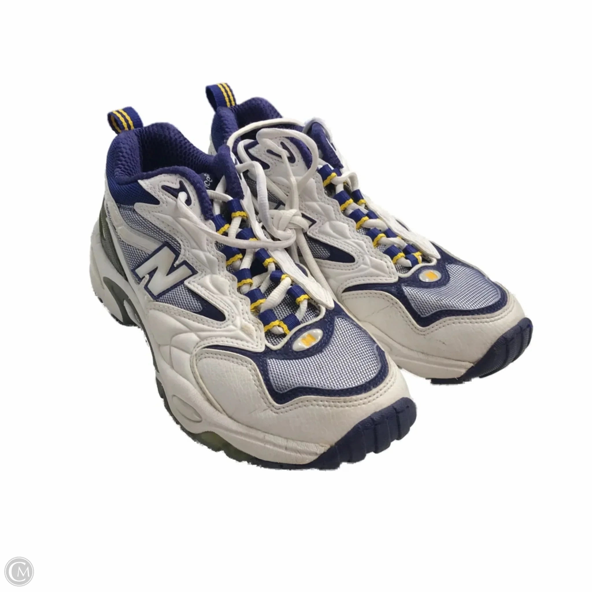 Compression Molded Outsole Shoes Sneakers By New Balance In White, Size: 7.5