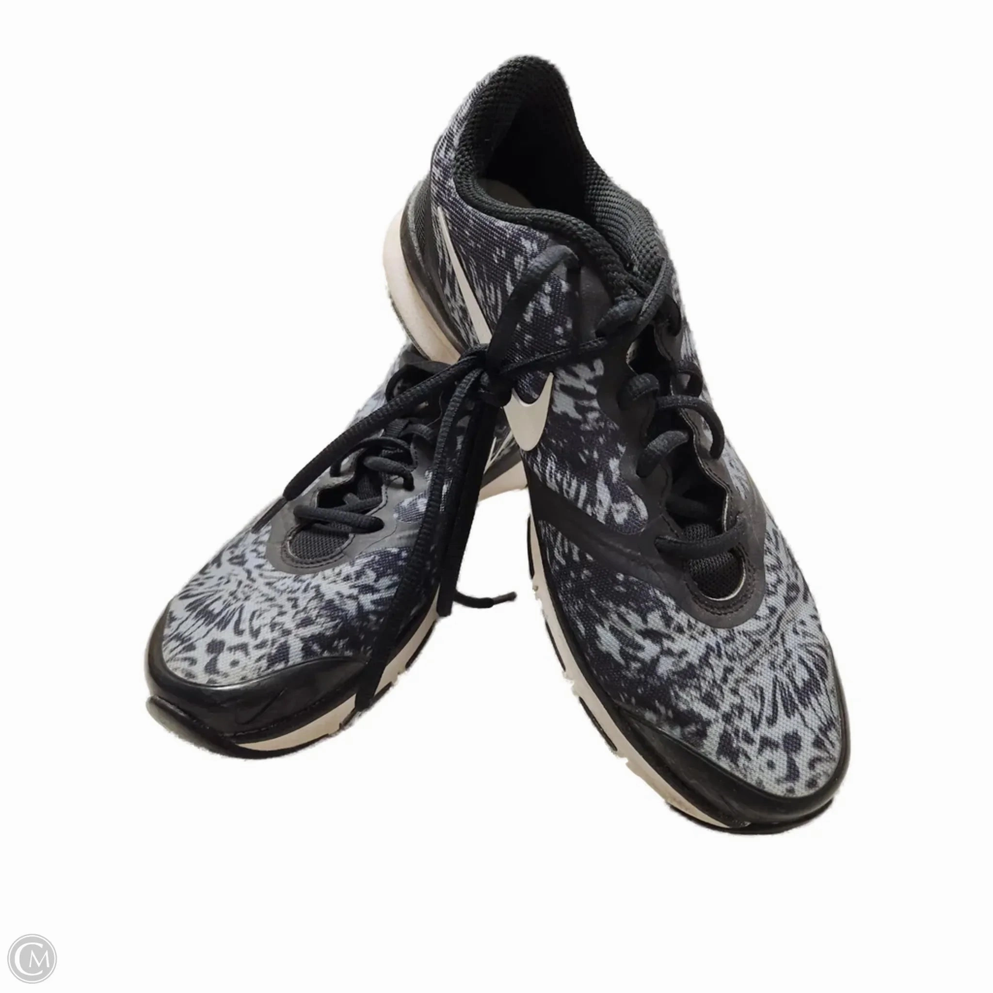 Running Friendly Shoes Sneakers By Nike In Black & Grey, Size: 8.5
