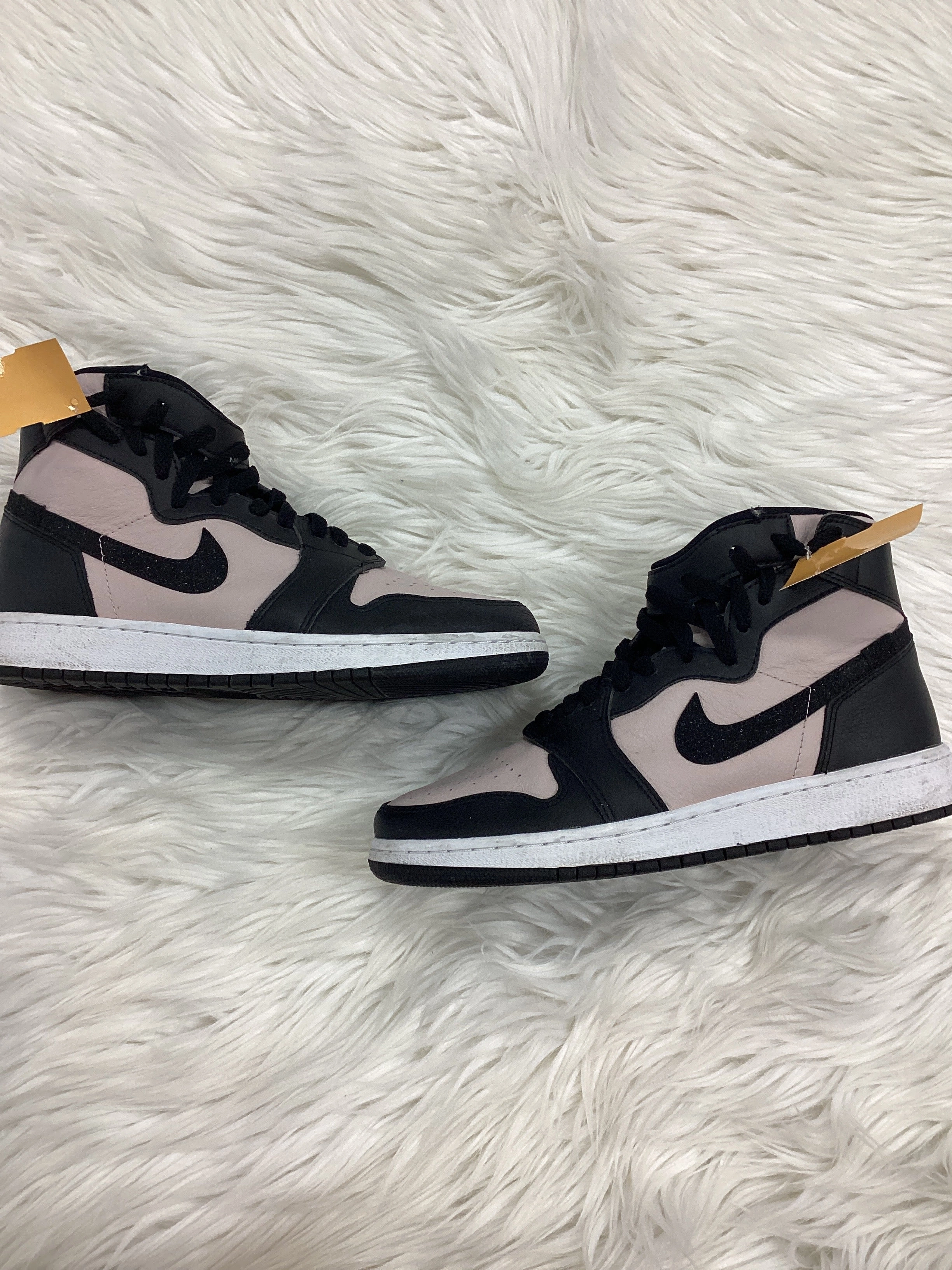 Relax Motion High Performance Fit Shoes Sneakers By Nike In Black, Size:8.5