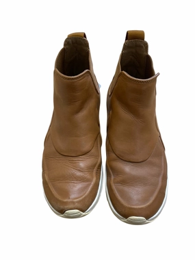 Temperature Regulating Fabrics Shoes Sneakers By Nike In Brown, Size: 8