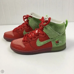 Shoes Sneakers By Nike In Green & Red, Size: 8.5 Non Marking Rubber