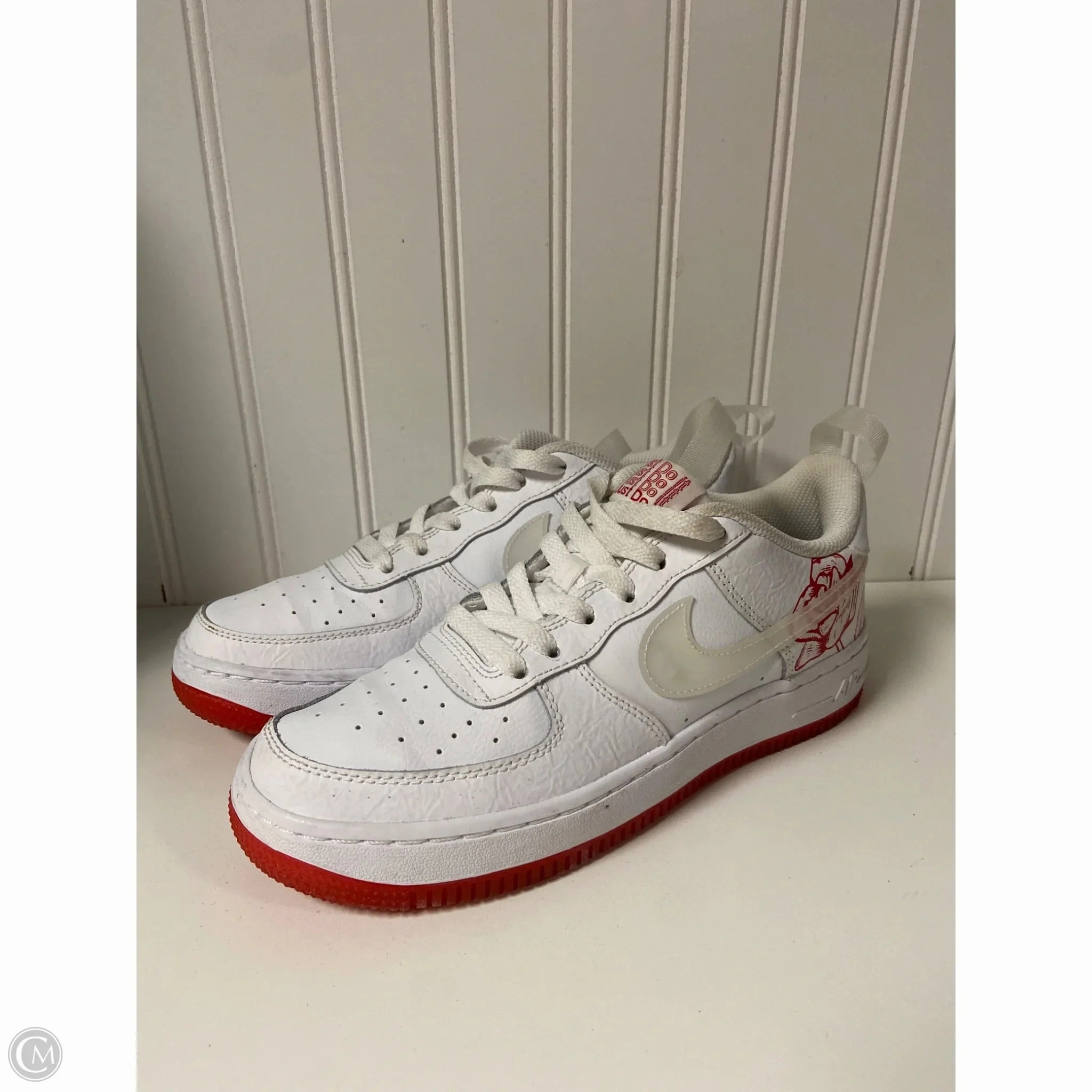 Shoes Sneakers By Nike In Red & White, Size: 7 Cushion Feel Quick piece