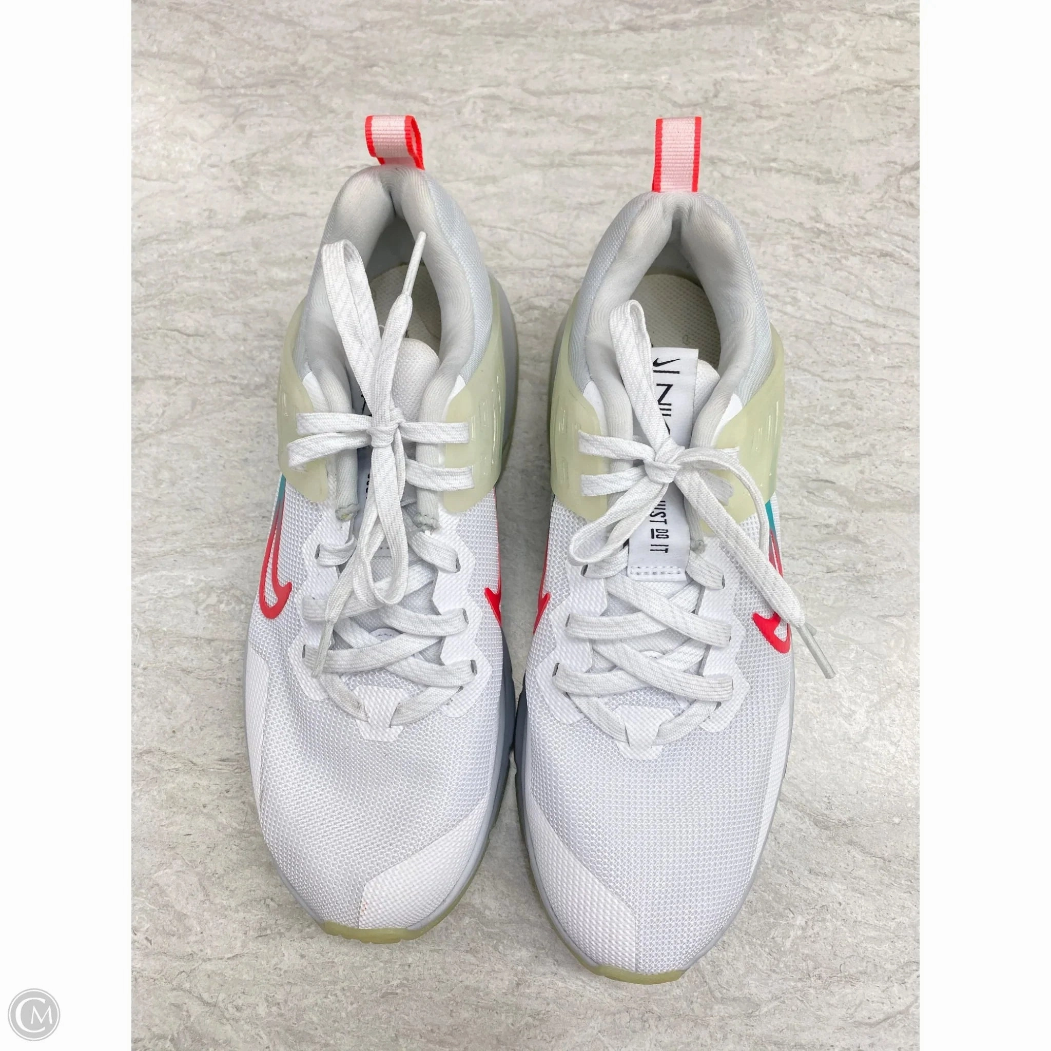 Shoes Sneakers By Nike In White, Size: 7 Cushioned Feel Lace Up System