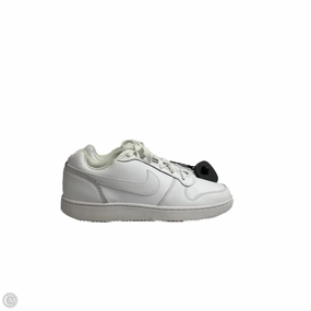 Style Comfort Shoes Sneakers By Nike In White, Size: 9