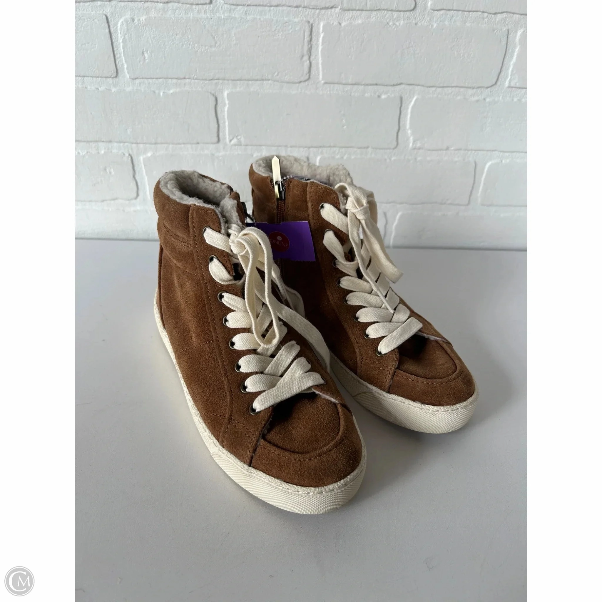 Quiet Ground Action Fit Shoes Sneakers By Sam Edelman In Tan & White, Size: 7