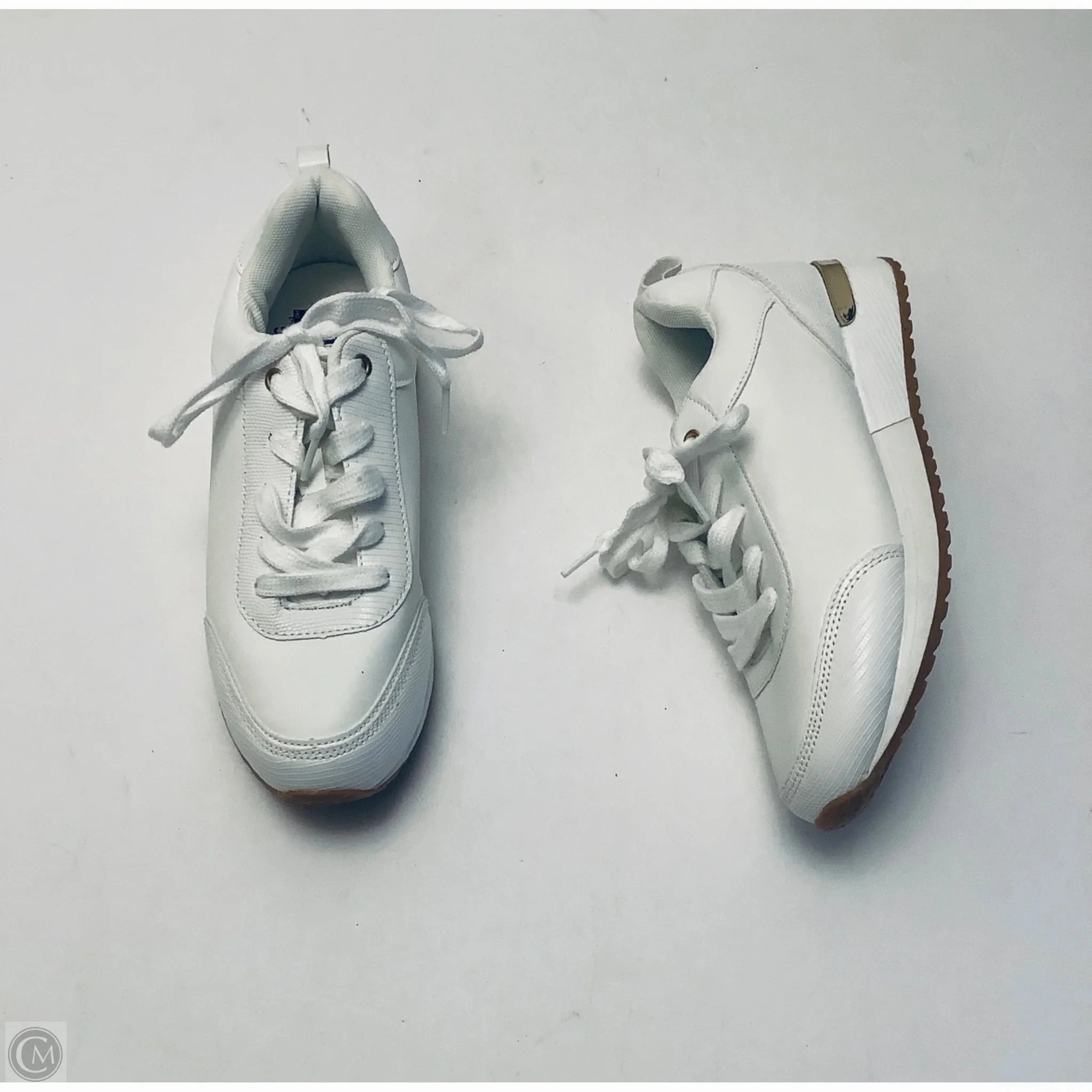 Tension Balanced Design Neutral Support Frame Shoes Sneakers By Shoedazzle In White, Size: 8