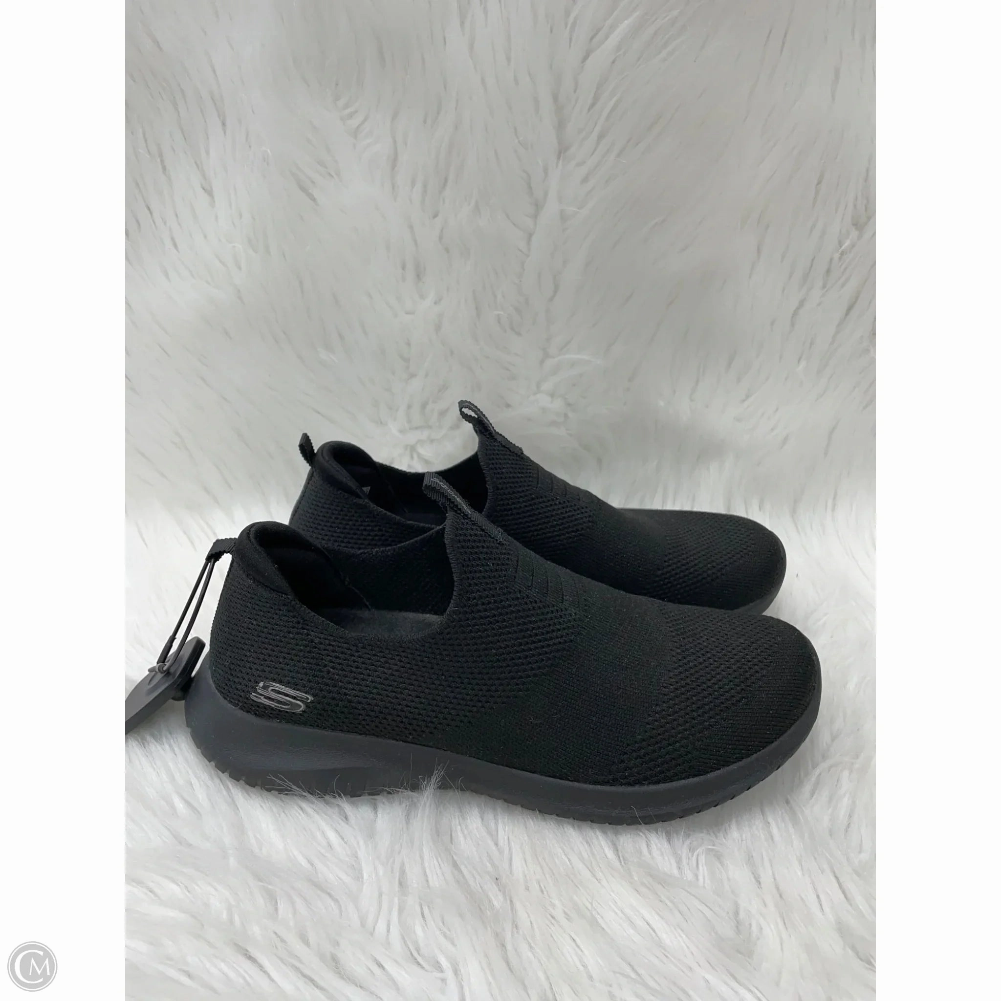 Shoes Sneakers By Skechers In Black, Size: 7.5 Slip-resistant ease