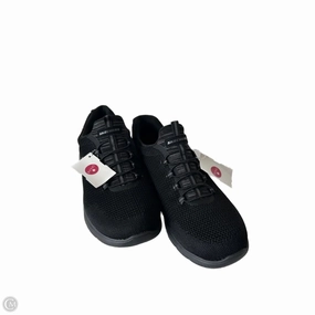 Light Travel Shoes Sneakers By Skechers In Black, Size: 9