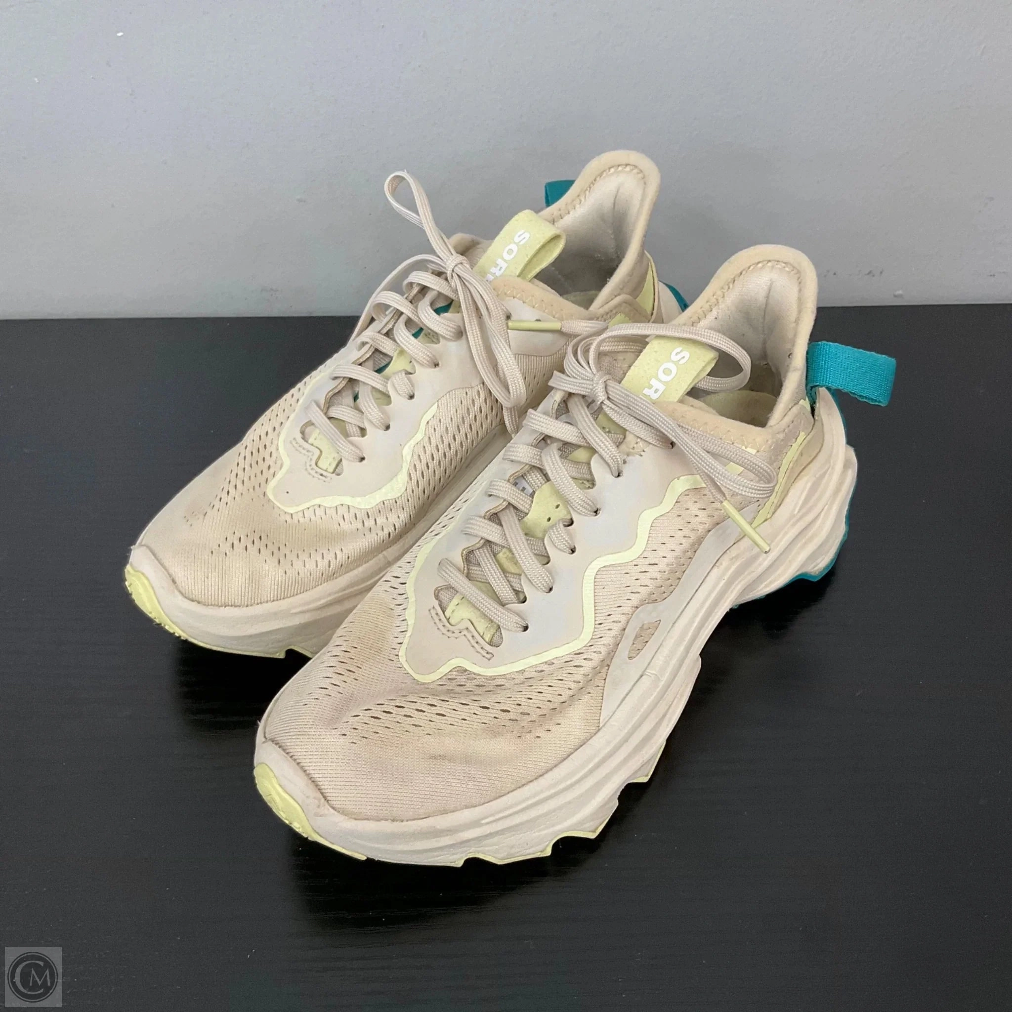 Compression Activated Foam Outdoor Ready Shoes Sneakers By Sorel In White, Size: 5.5