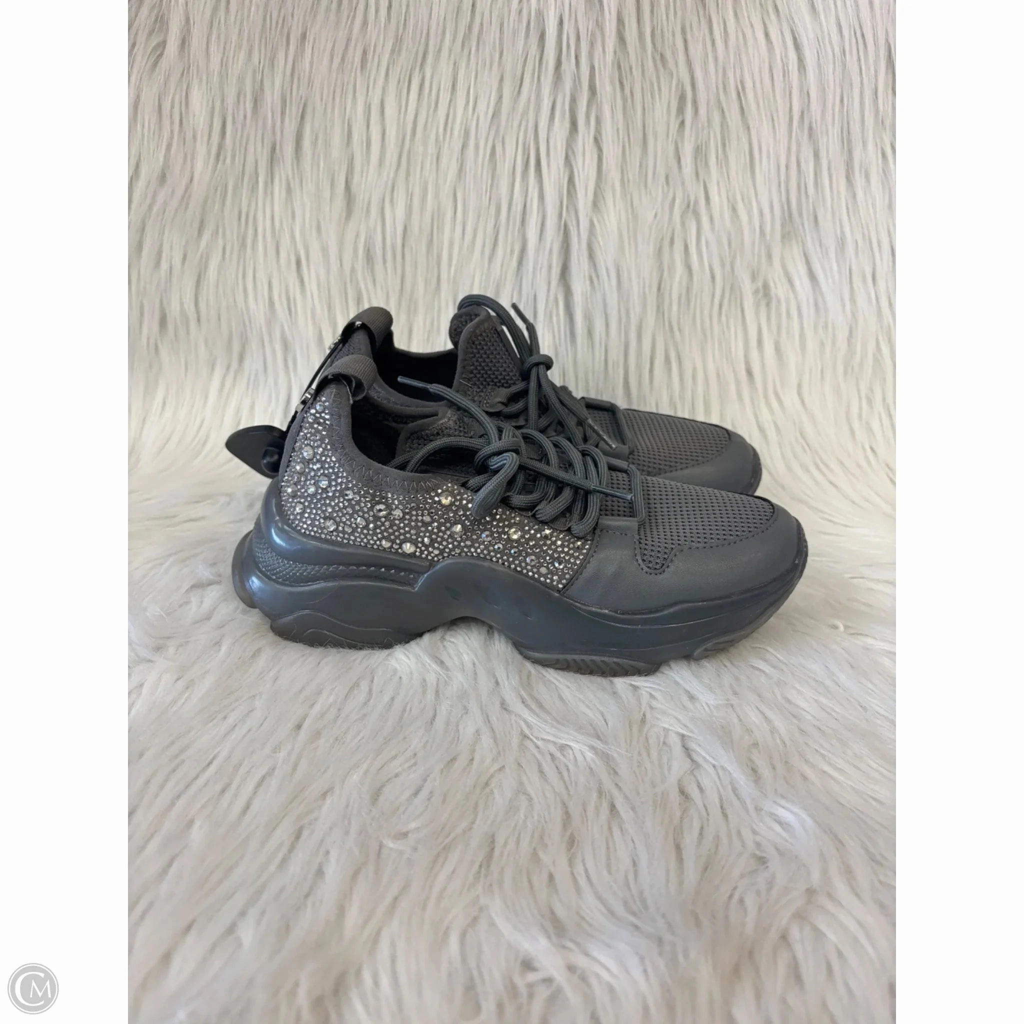 Foot Contouring Shoes Sneakers By Steve Madden In Grey, Size: 7.5