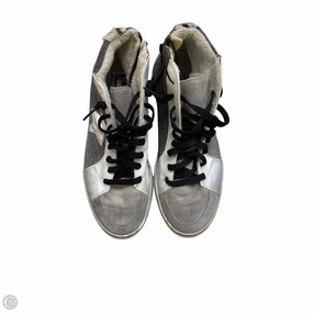 Shoes Sneakers By Steve Madden In Grey, Size: 9 Iconic shock absorption