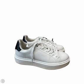 Quick Form Elegant shock absorption Shoes Sneakers By Steve Madden In White, Size: 7.5