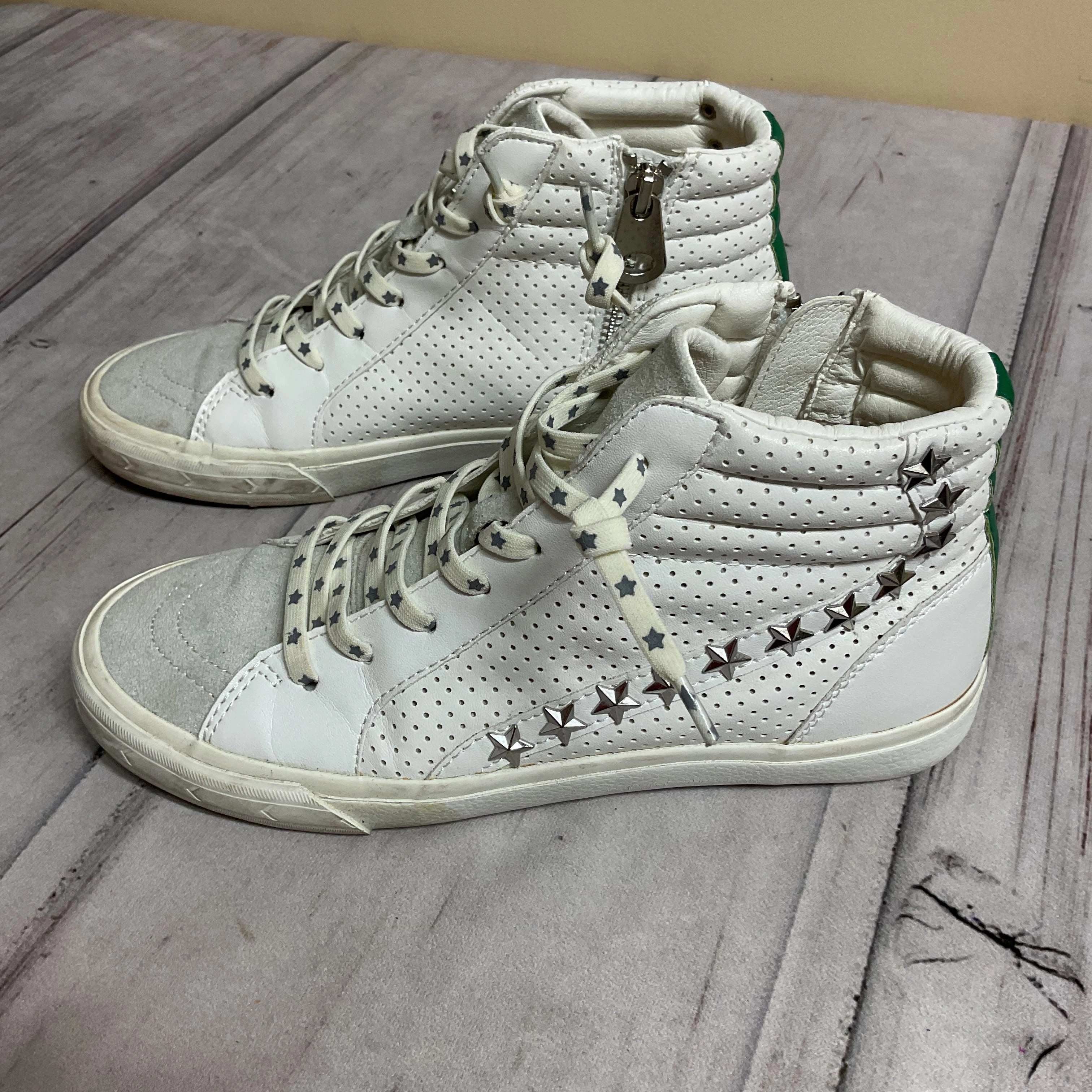 Shoes Sneakers By Steve Madden In White, Size:7 Moisture Management Layer
