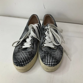 Shoes Sneakers By Stuart Weitzman In Black & White, Size: 8 Comfortable Straps Slip Resistant Pattern