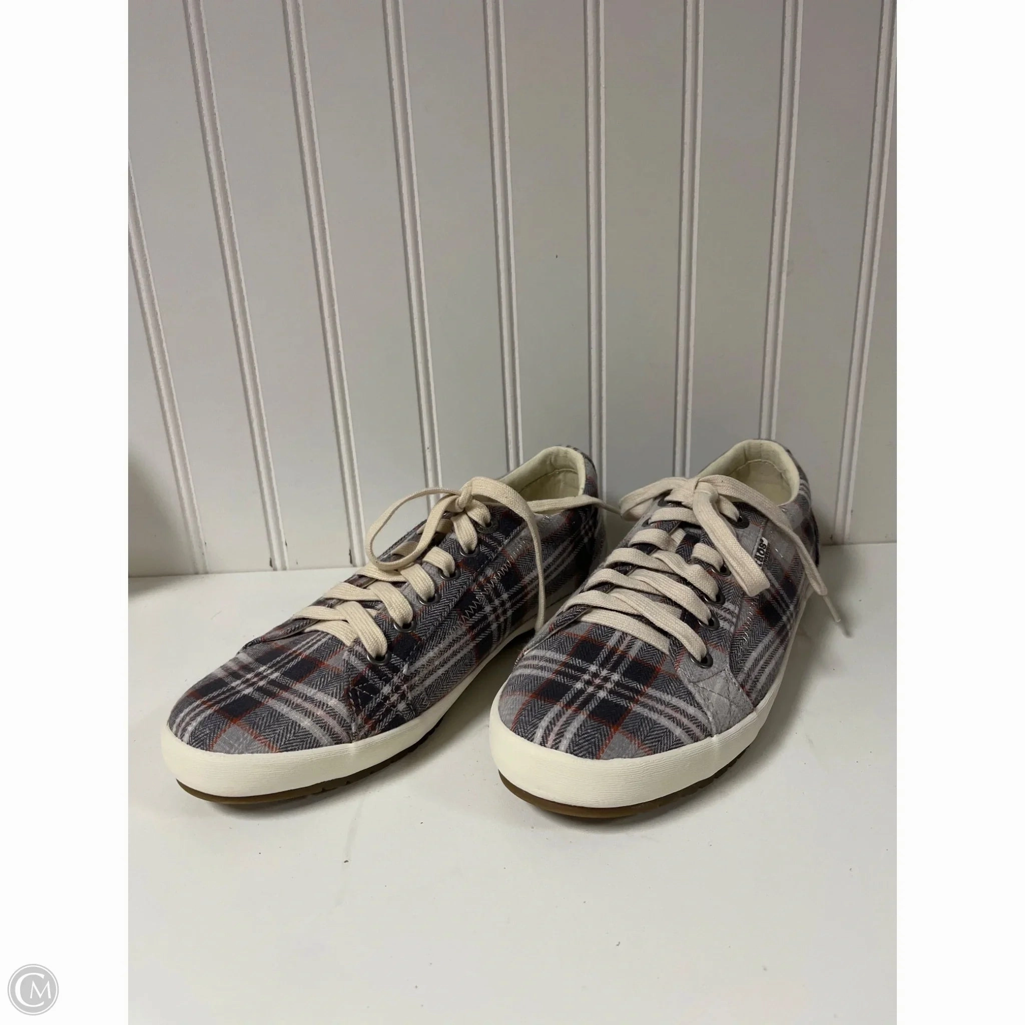 Shoes Sneakers By Taos In Plaid Pattern, Size: 8 Hyper Compression Cushion