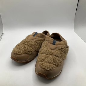 Multi-functional lining Anti Slip Shoes Sneakers By Teva  Size: 9