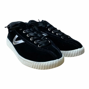 Travel Friendly subtle style Shoes Sneakers By Trenton In Black, Size:7