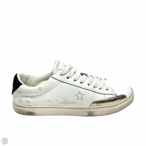 Day Runner Hydrophobic coating Shoes Sneakers By Vintage Havana In White, Size: 6.5