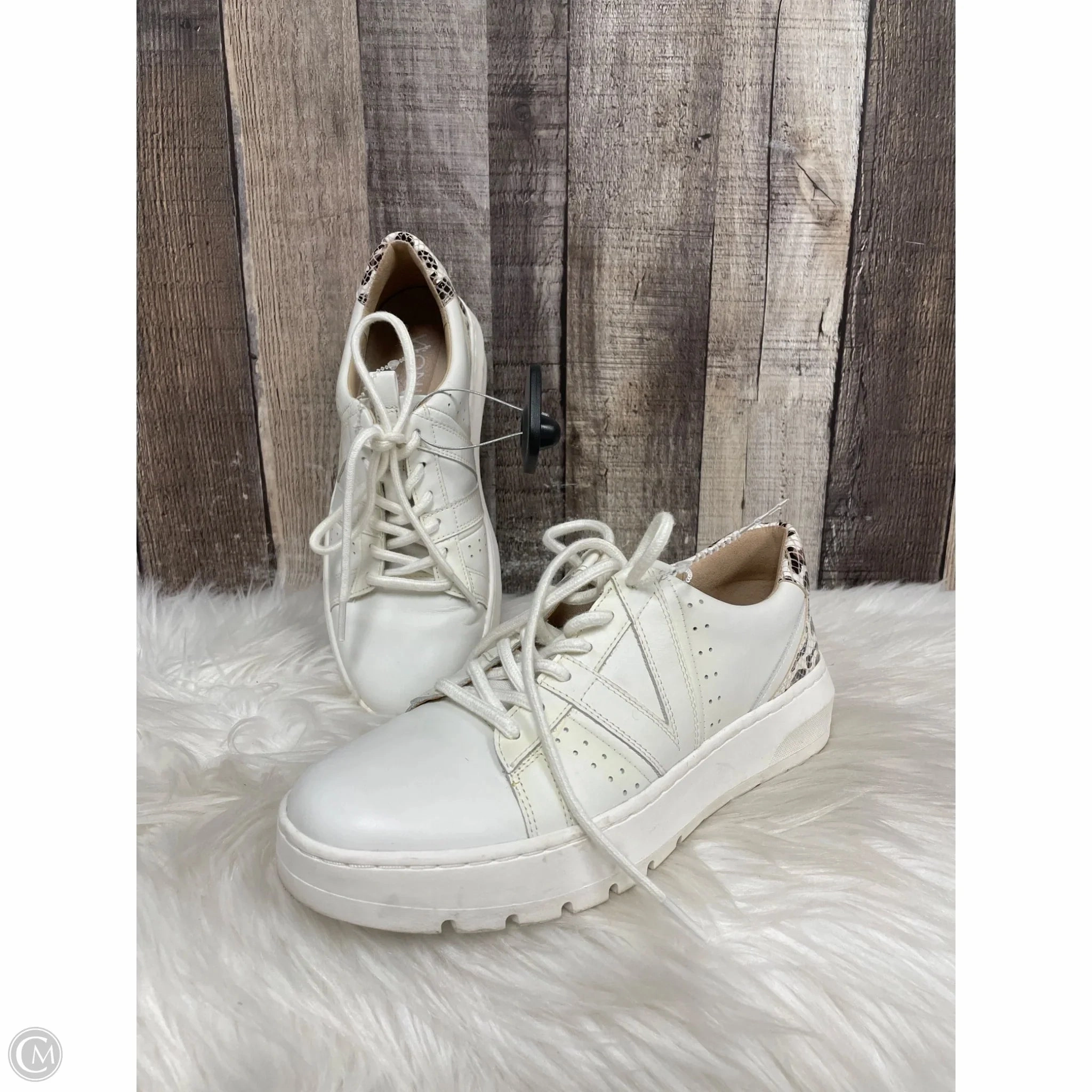 Shoes Sneakers By Vionic In Animal Print, Size: 6 Slip   On Design Shock-absorbent materials