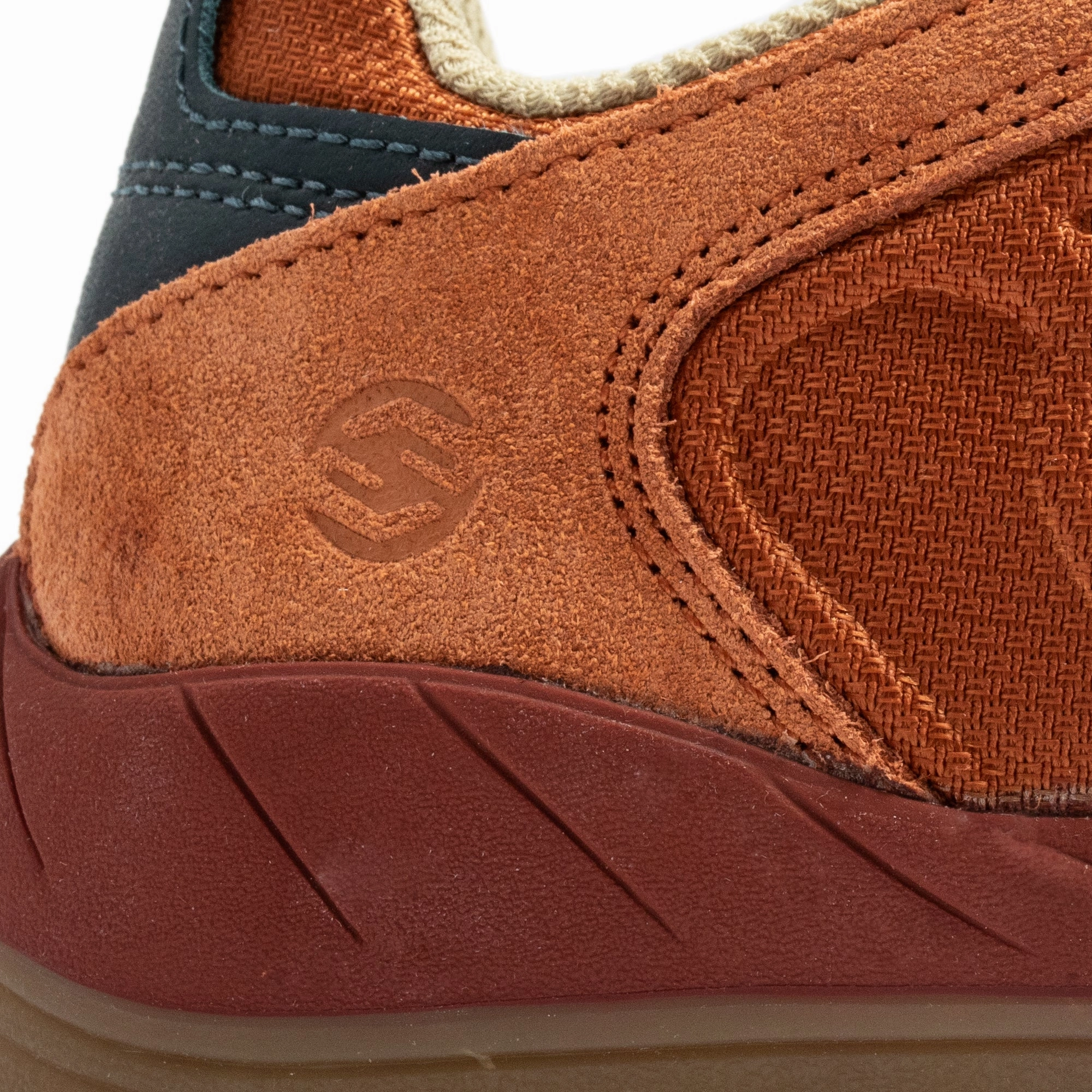 running in a boardwalk area shoes Nike SB Mens Vertebrae Shoes