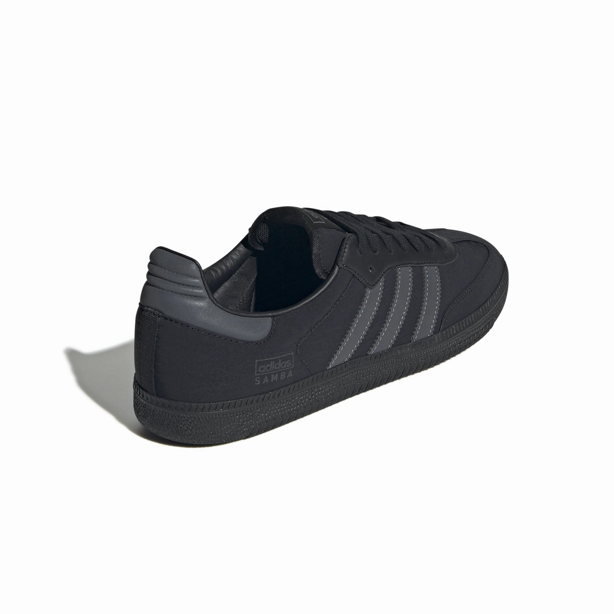 shock - dispersing shoes Heat resistant Adidas Mens Samba OG Shoes