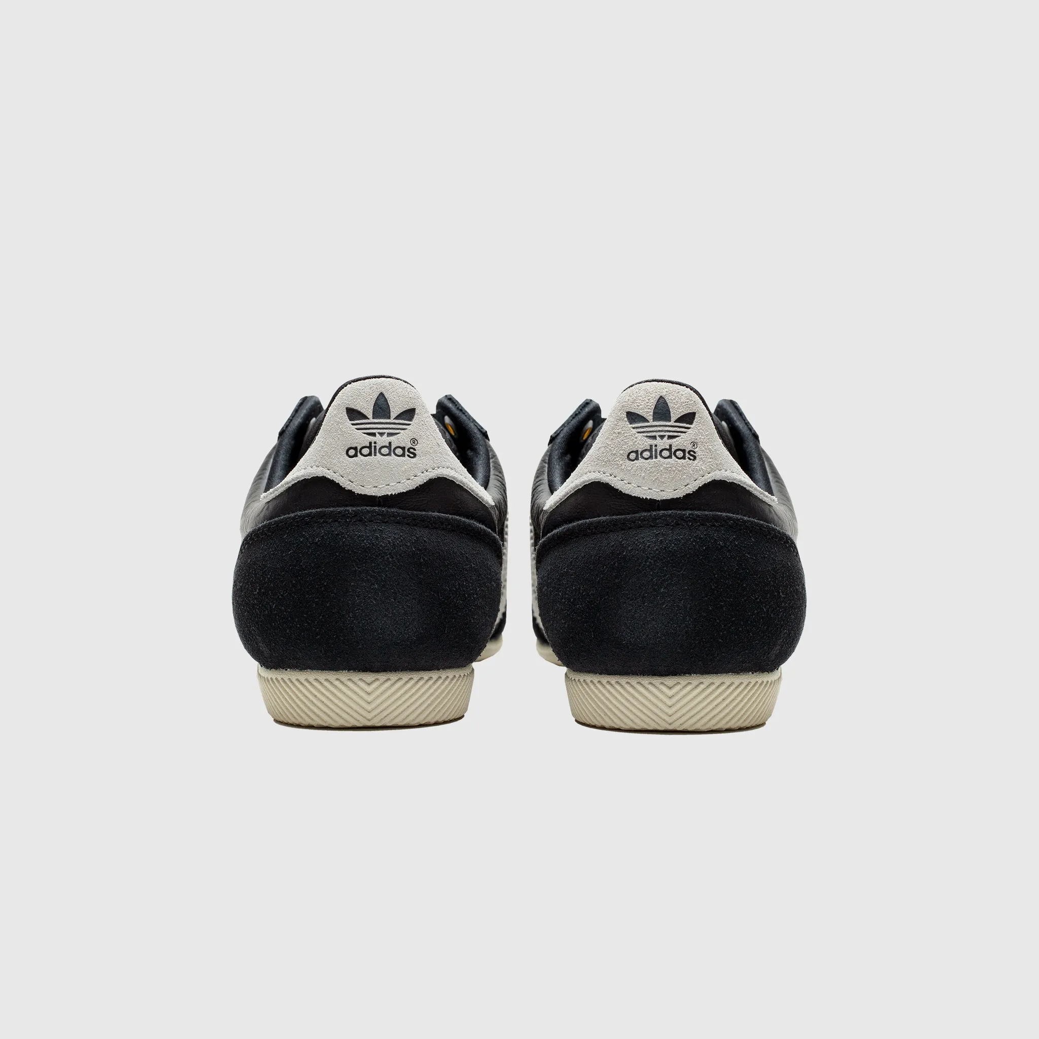 well - fitting design WMNS JAPAN