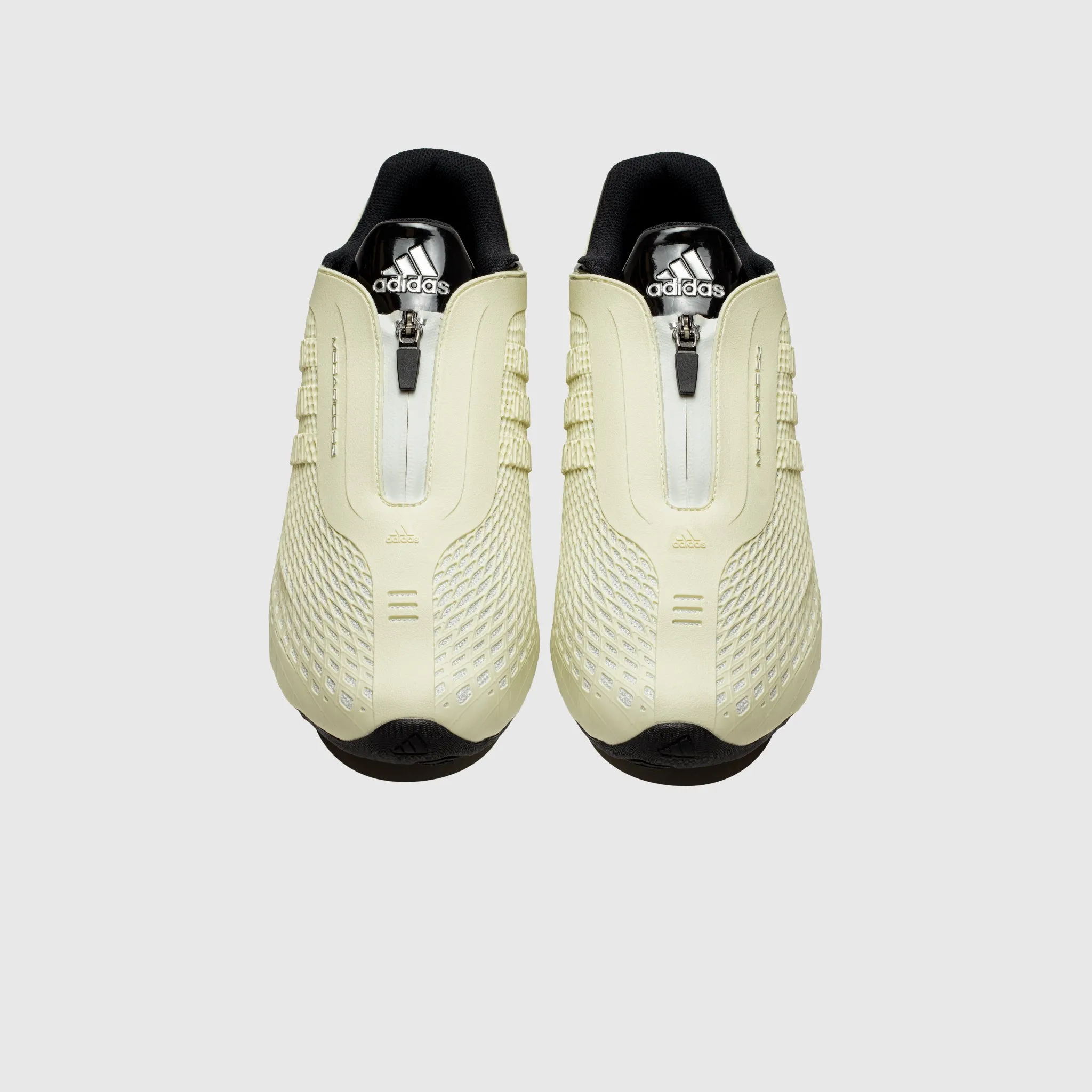 MEGARIDE S2 "IVORY" ankle - support shoes