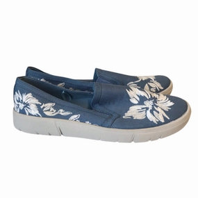 Stylish Flex Tensile Lacing Shoes Sneakers By Bare Traps In Blue & White, Size:10