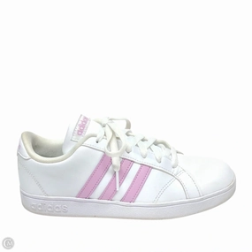 Shoes Sneakers By Adidas In White, Size: 6 mesh ventilation