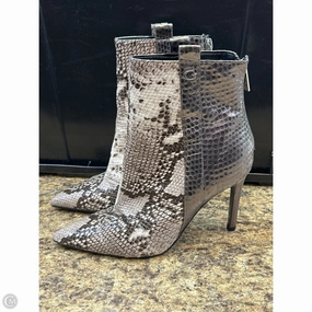 Stylish Look Cozy Heels Shoes Heels Stiletto By Guess In Snakeskin Print, Size: 6.5