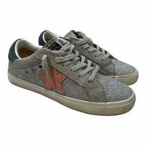 Anti Collision Toe Enhanced Fit Shoes Sneakers By Vintage Havana In Silver, Size: 8